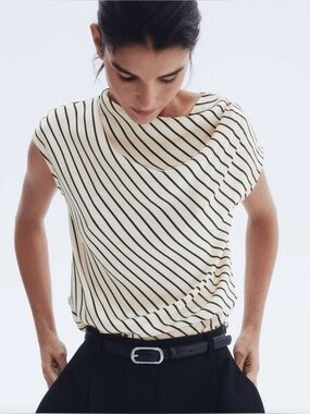 H&M Sleeveless Striped Blouse in Cream and Black | Size L